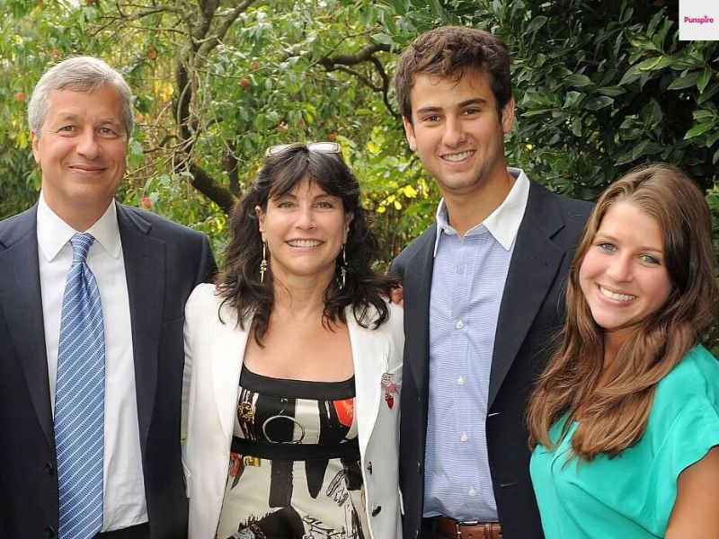 Kara Leigh Dimon’s Siblings